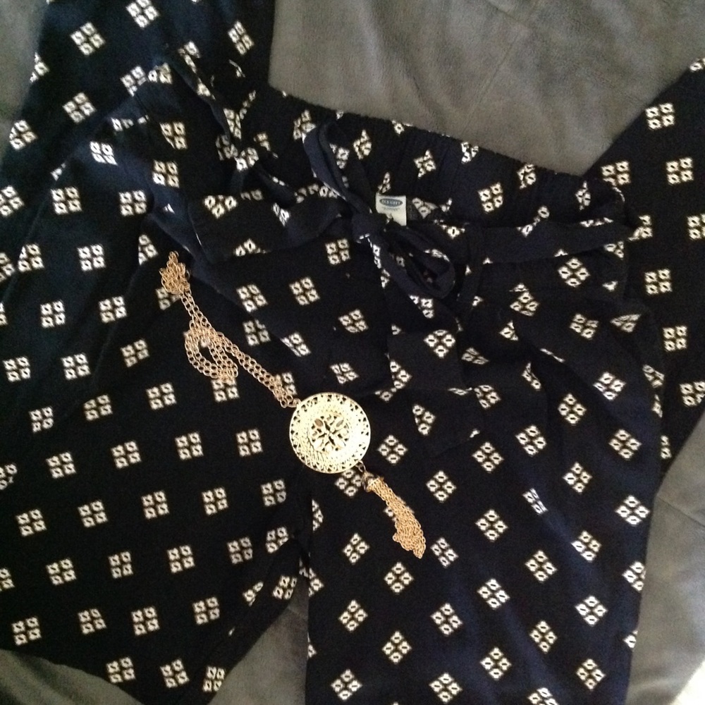 Old Navy Aztec printed linen pants